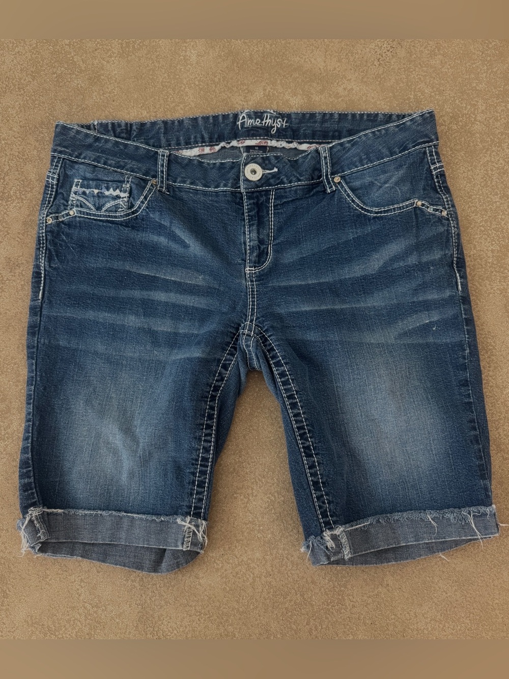 Amethyst Jeans Women's Size 16 Dark Wash Bermuda Shorts Stretch Denim Frayed